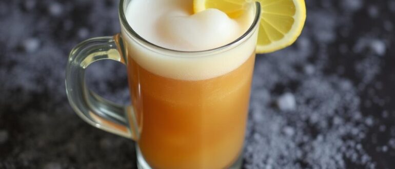 Сбитень: забытый русский напиток, который хранит тепло в каждом бокале